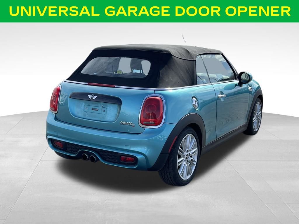 Used 2017 MINI Cooper S image 9