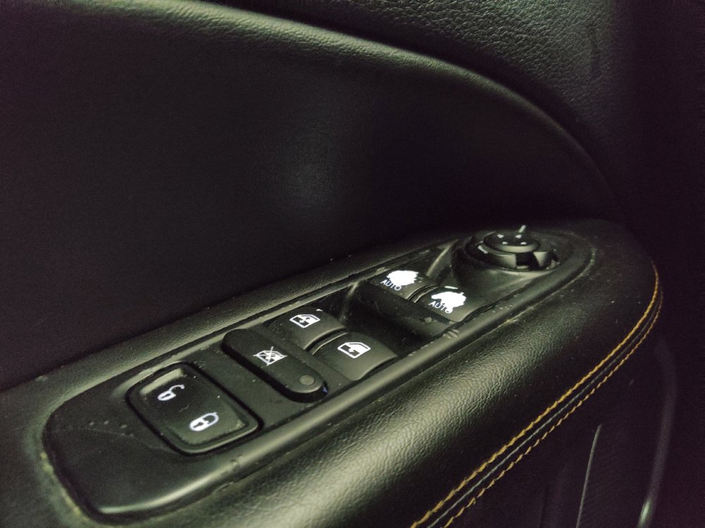 Used 2019 Jeep Compass Limited w/ Safety & Security Group image 27