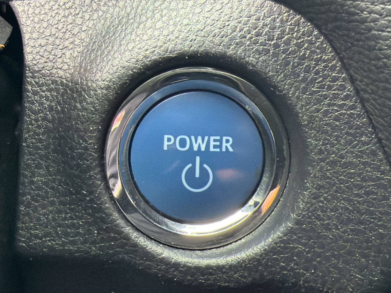 Used 2020 Toyota RAV4 XSE AWD/4WD image 23