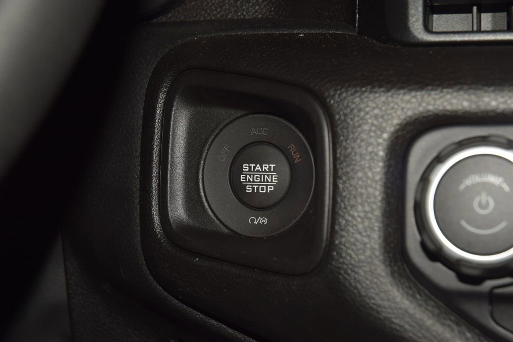 Used 2025 Jeep Gladiator Willys image 34