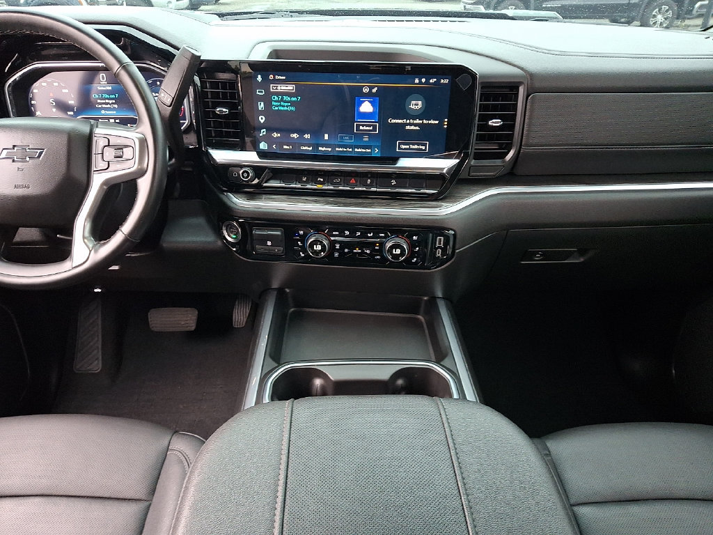 Used 2025 Chevrolet Silverado 2500 LTZ w/ Trail Boss Package AWD/4WD image 16