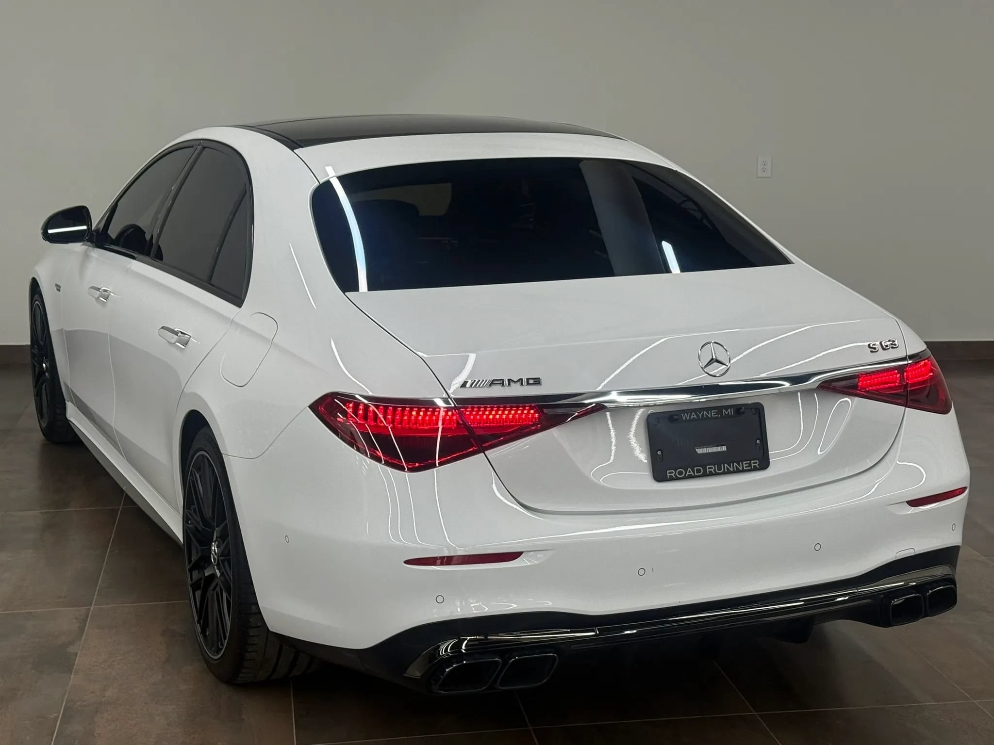Used 2024 Mercedes-Benz S 63 AMG S image 6