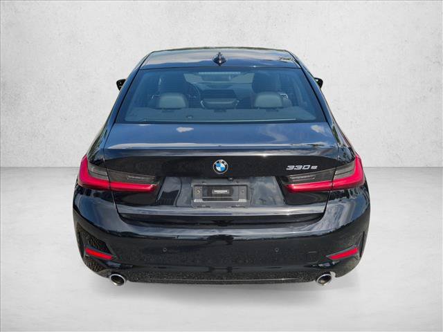 Used 2021 BMW 330e w/ Convenience Package RWD image 6