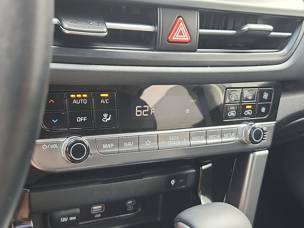Used 2024 Kia Seltos EX AWD/4WD image 11