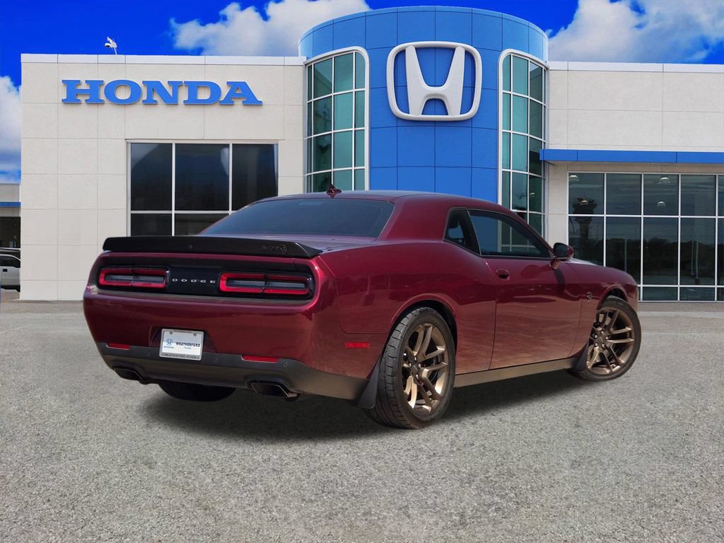 Used 2023 Dodge Challenger SRT Hellcat RWD image 3