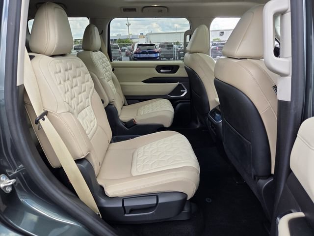 Certified 2026 Nissan Armada Platinum AWD/4WD image 15