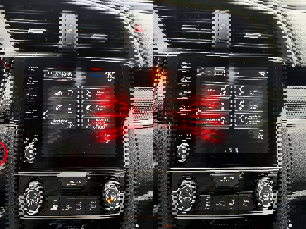 Used 2021 Honda Civic Sport image 16