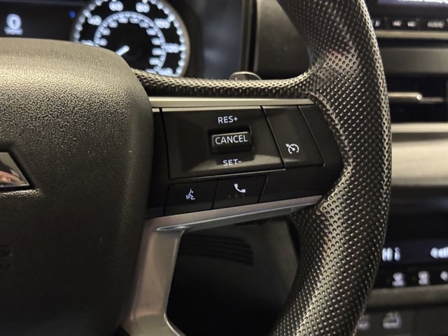 Used 2023 Mitsubishi Outlander ES AWD/4WD image 22
