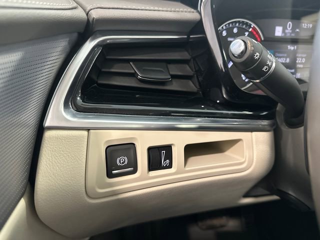 Used 2024 Cadillac XT6 Premium Luxury AWD/4WD image 21