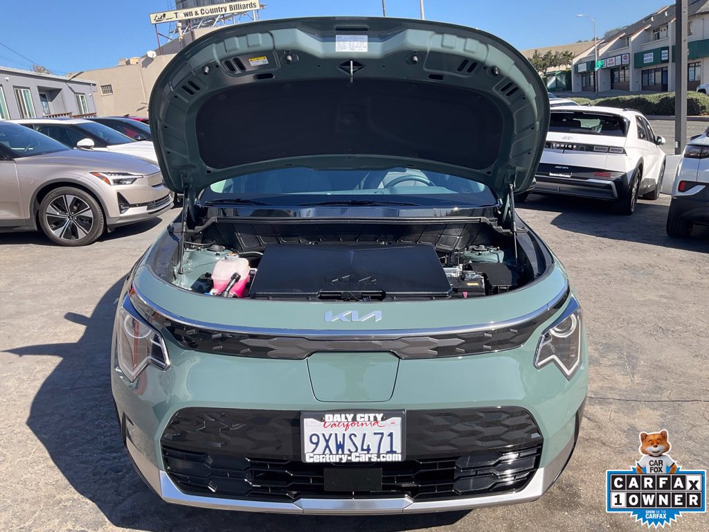 Used 2025 Kia Niro Wind w/ Wind Preserve Package FWD image 14