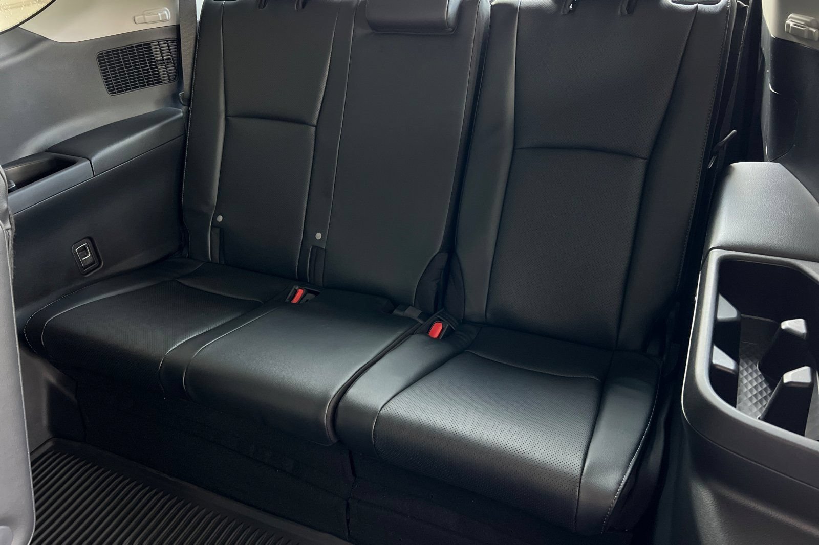 New 2026 Toyota Grand Highlander AWD Hybrid image 12