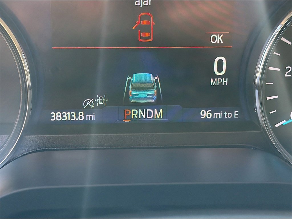 Used 2023 Ford Expedition XLT image 12