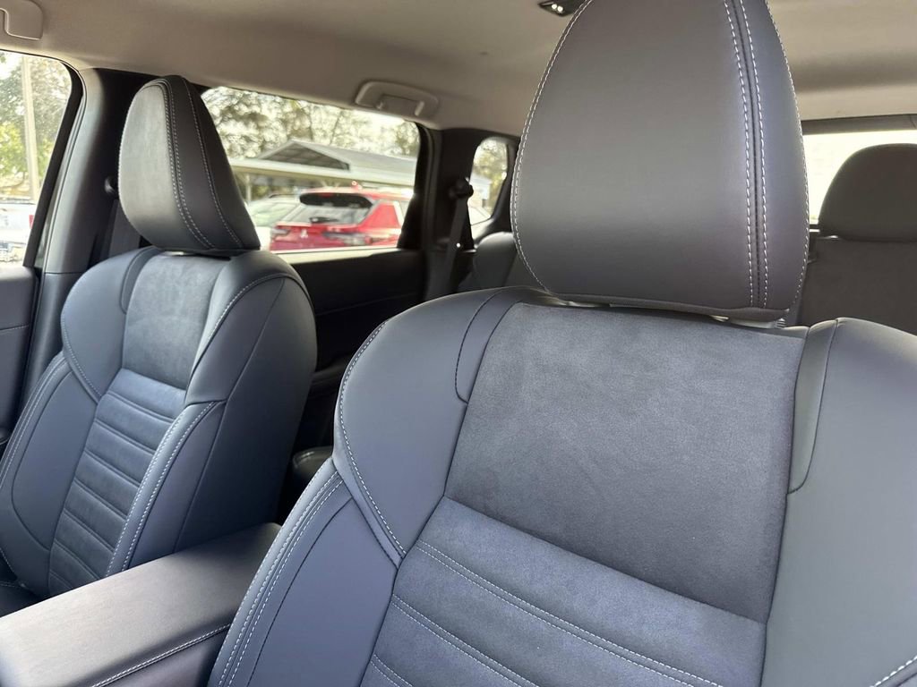 New 2026 Mitsubishi Outlander SE image 22