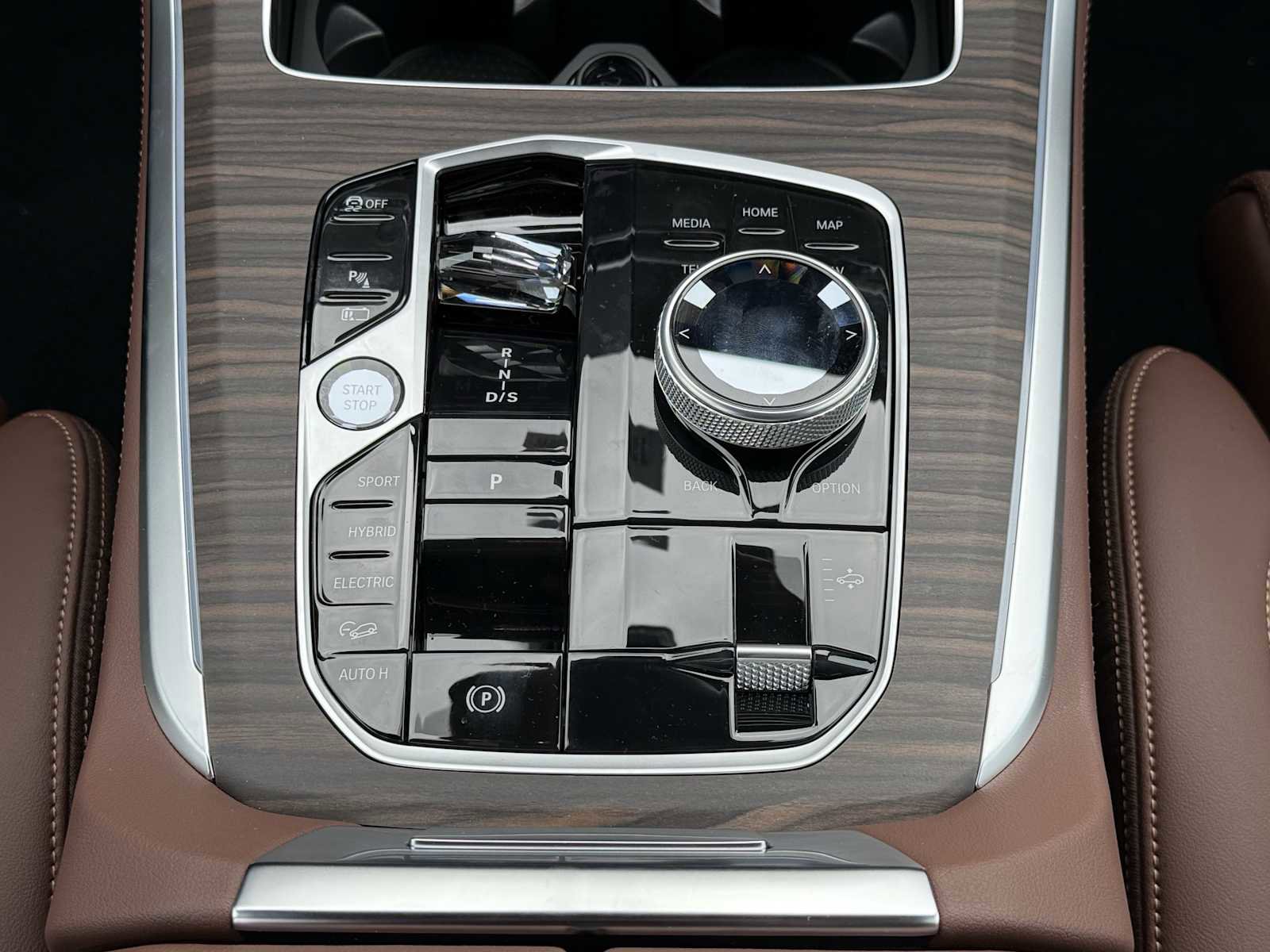 New 2026 BMW X5 xDrive50e w/ Executive Package image 20