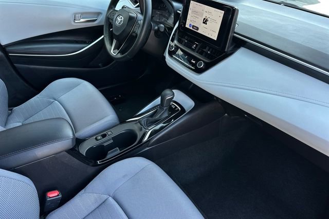Used 2025 Toyota Corolla SE image 17