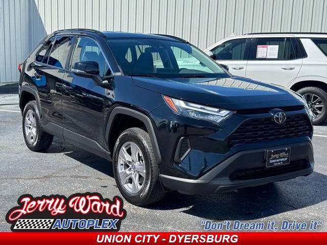 Used 2024 Toyota RAV4 XLE FWD image 1