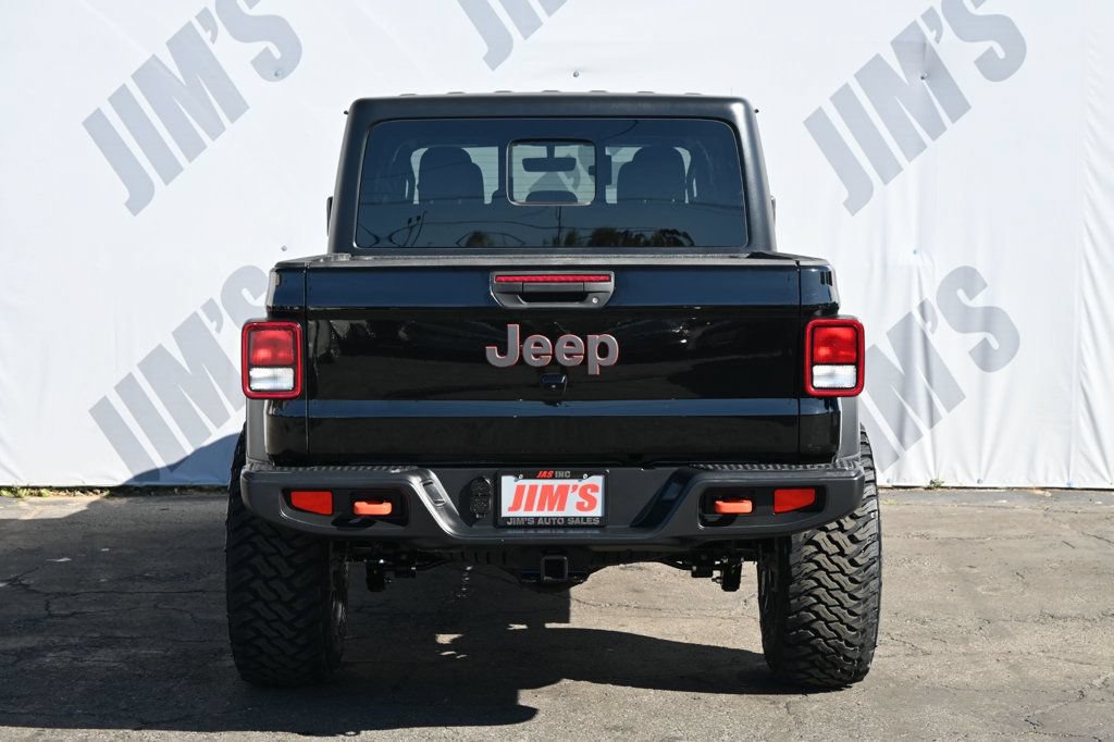 Used 2022 Jeep Gladiator Mojave w/ Cold Weather Group AWD/4WD image 6