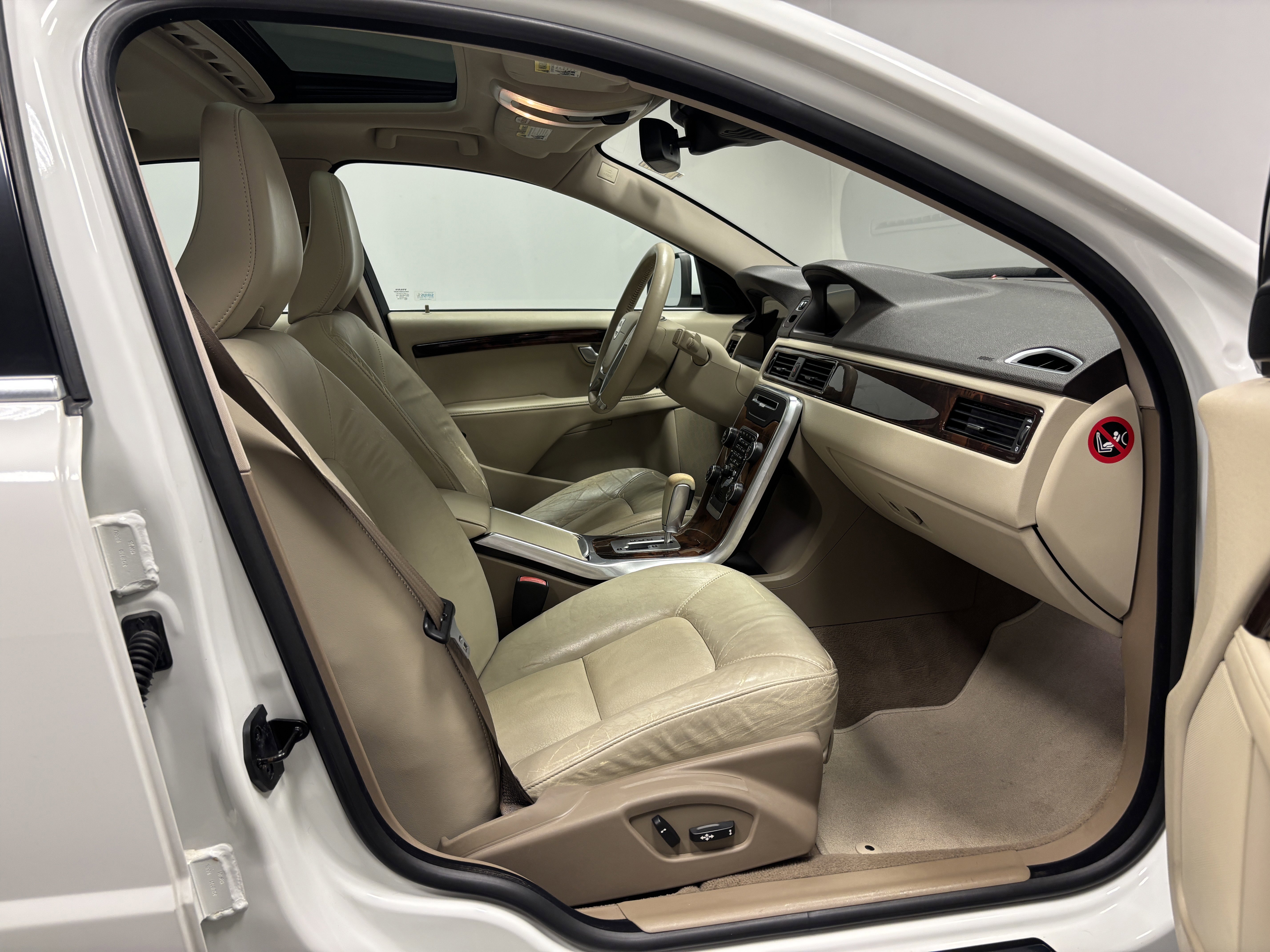 Used 2012 Volvo S80 3.2 image 15