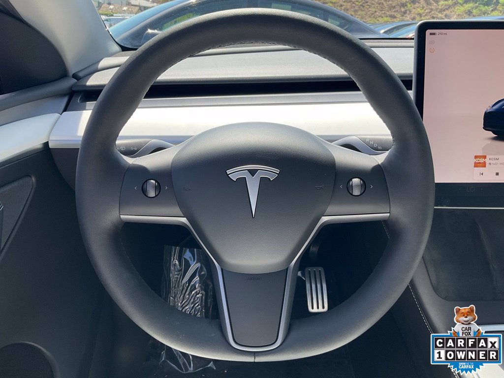 Used 2024 Tesla Model Y Performance AWD/4WD image 38