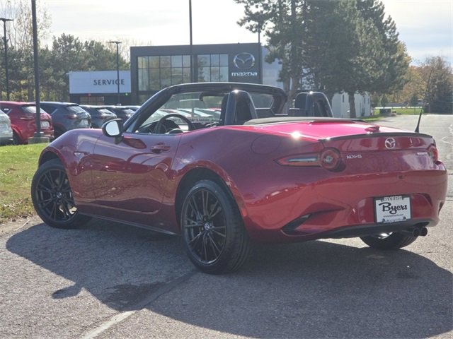 New 2025 MAZDA MX-5 Miata Club w/ Weather Package image 2