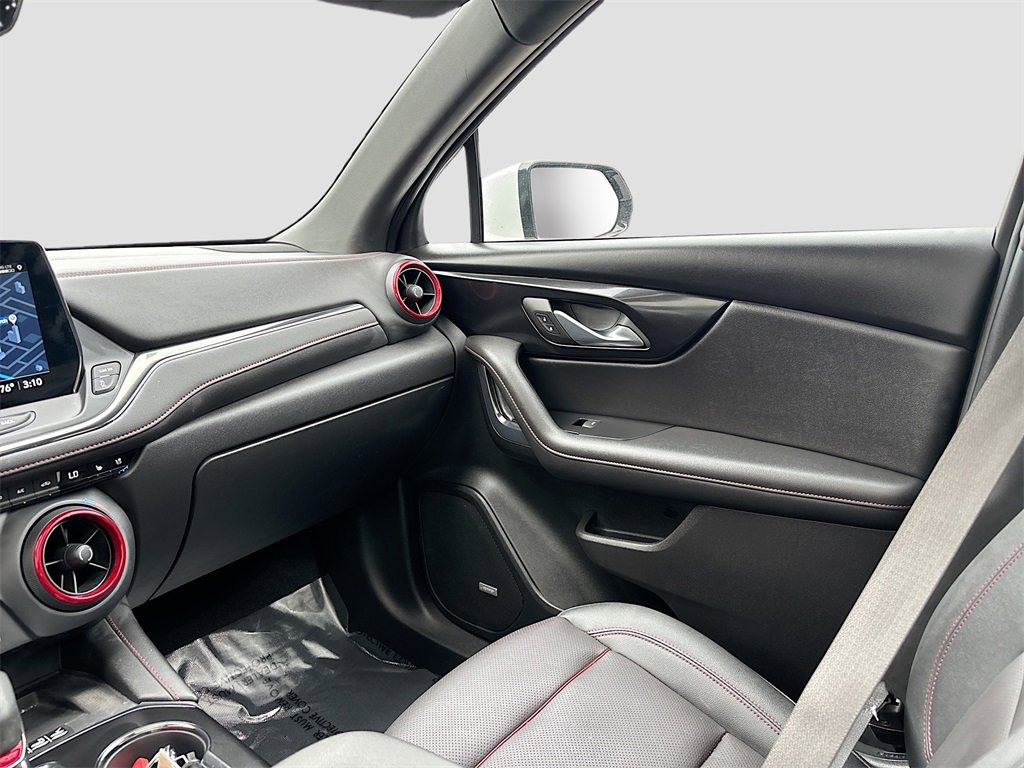 Used 2023 Chevrolet Blazer RS w/ Driver Confidence II Package image 25