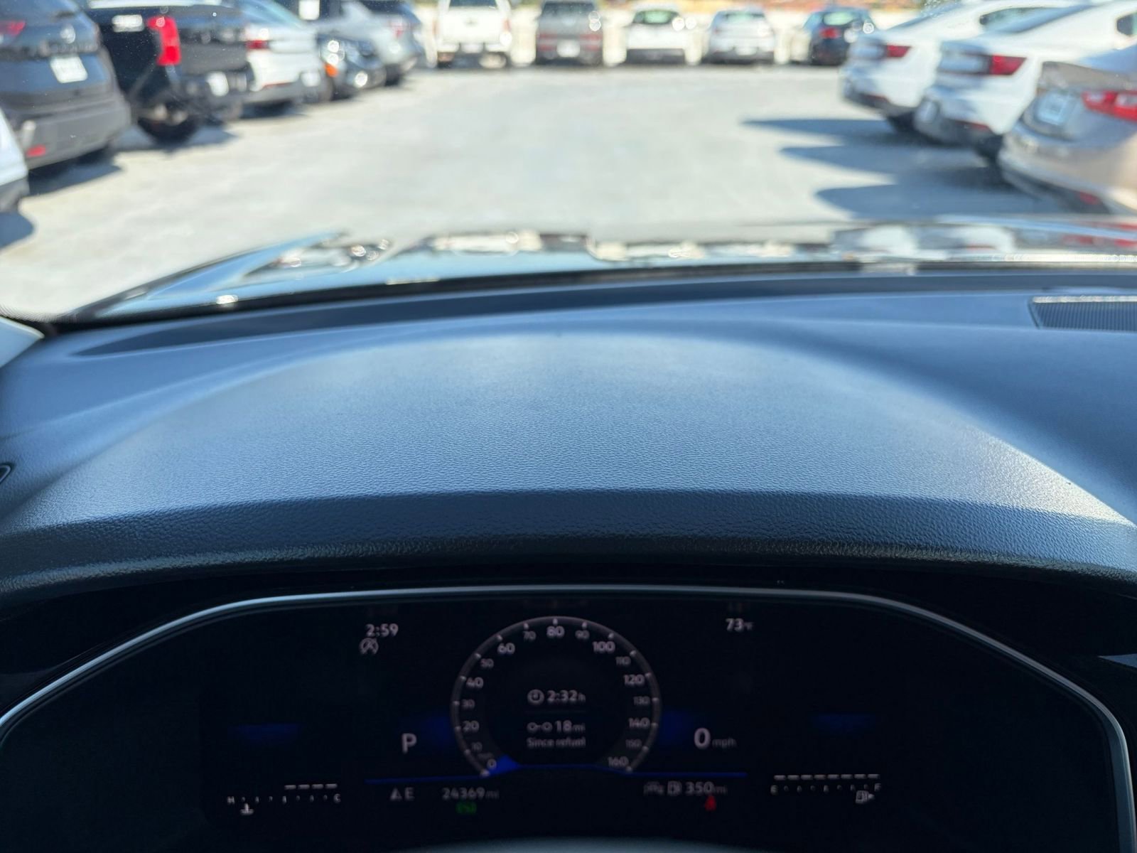 Used 2025 Volkswagen Taos SE image 35