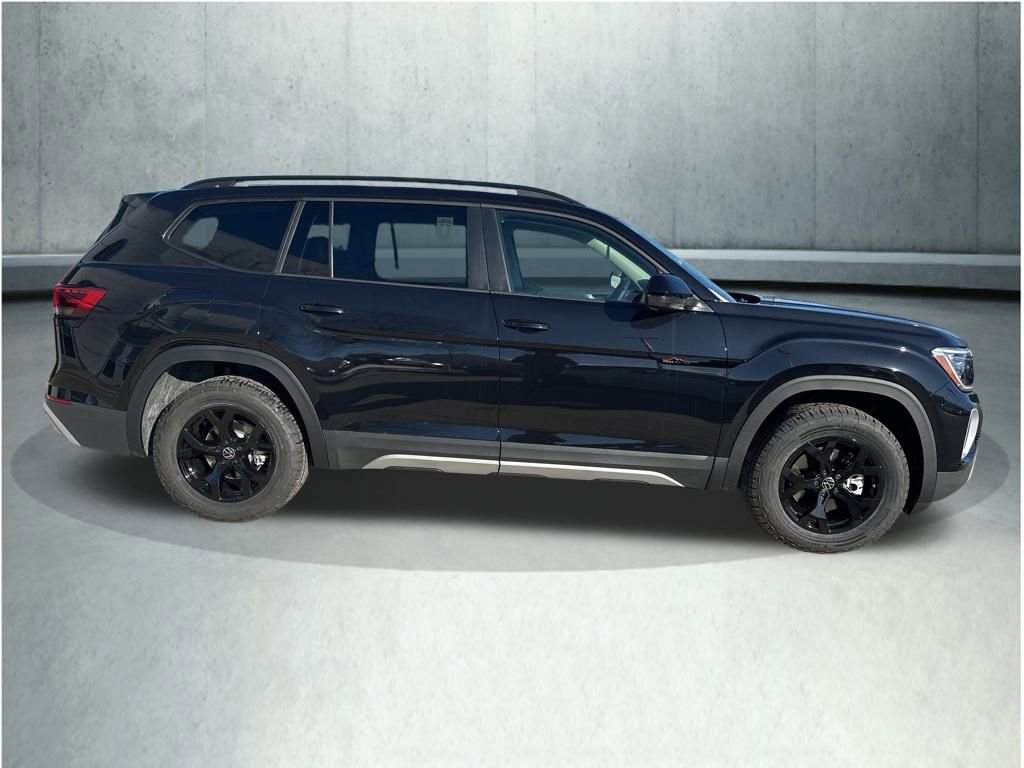 New 2026 Volkswagen Atlas Peak Edition image 6