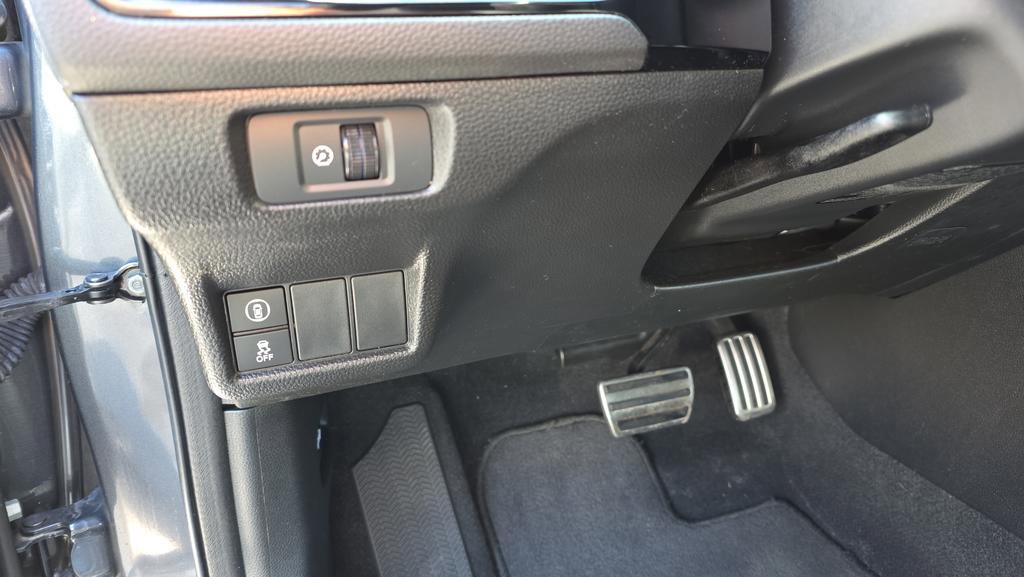 Used 2023 Honda Civic Sport image 11