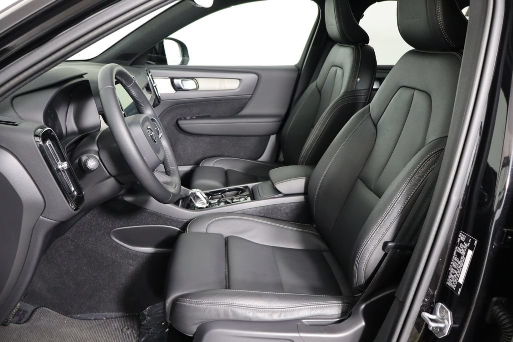 Used 2019 Volvo XC40 T5 Inscription AWD/4WD image 14
