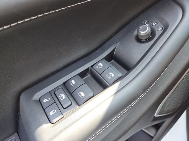 Used 2026 Jeep Grand Cherokee Limited AWD/4WD image 11