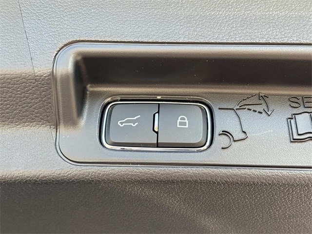 New 2026 Ford Explorer Active image 13