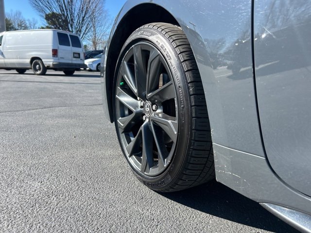 Used 2023 Toyota Corolla SE w/ SE Premium Package image 9