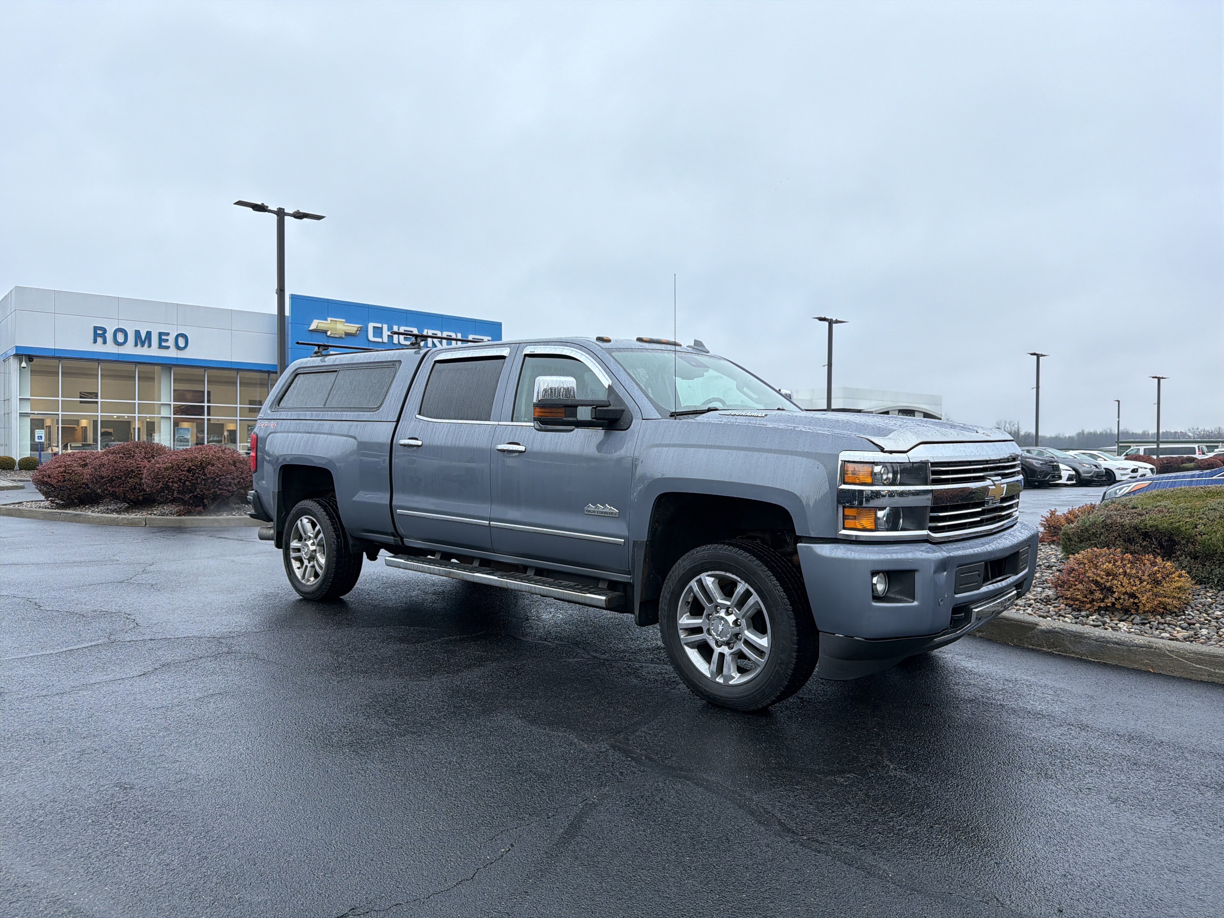 Used 2016 Chevrolet Silverado 2500 High Country image 3