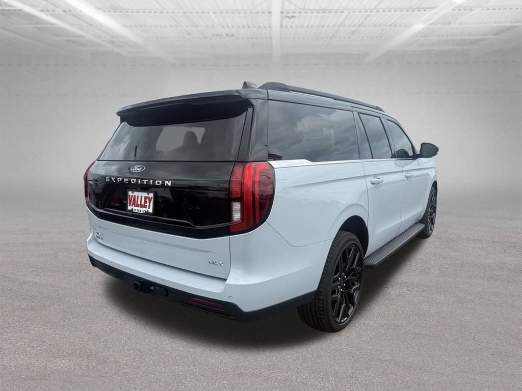 New 2026 Ford Expedition Max Active AWD/4WD image 3