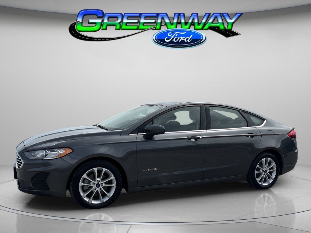 Used 2019 Ford Fusion SE