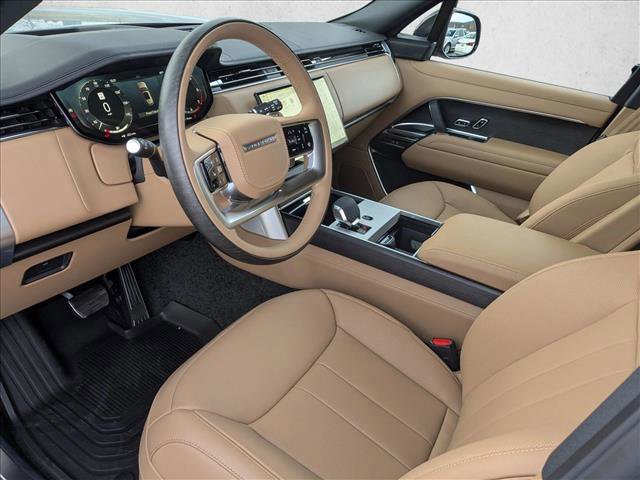 New 2026 Land Rover Range Rover SE image 3