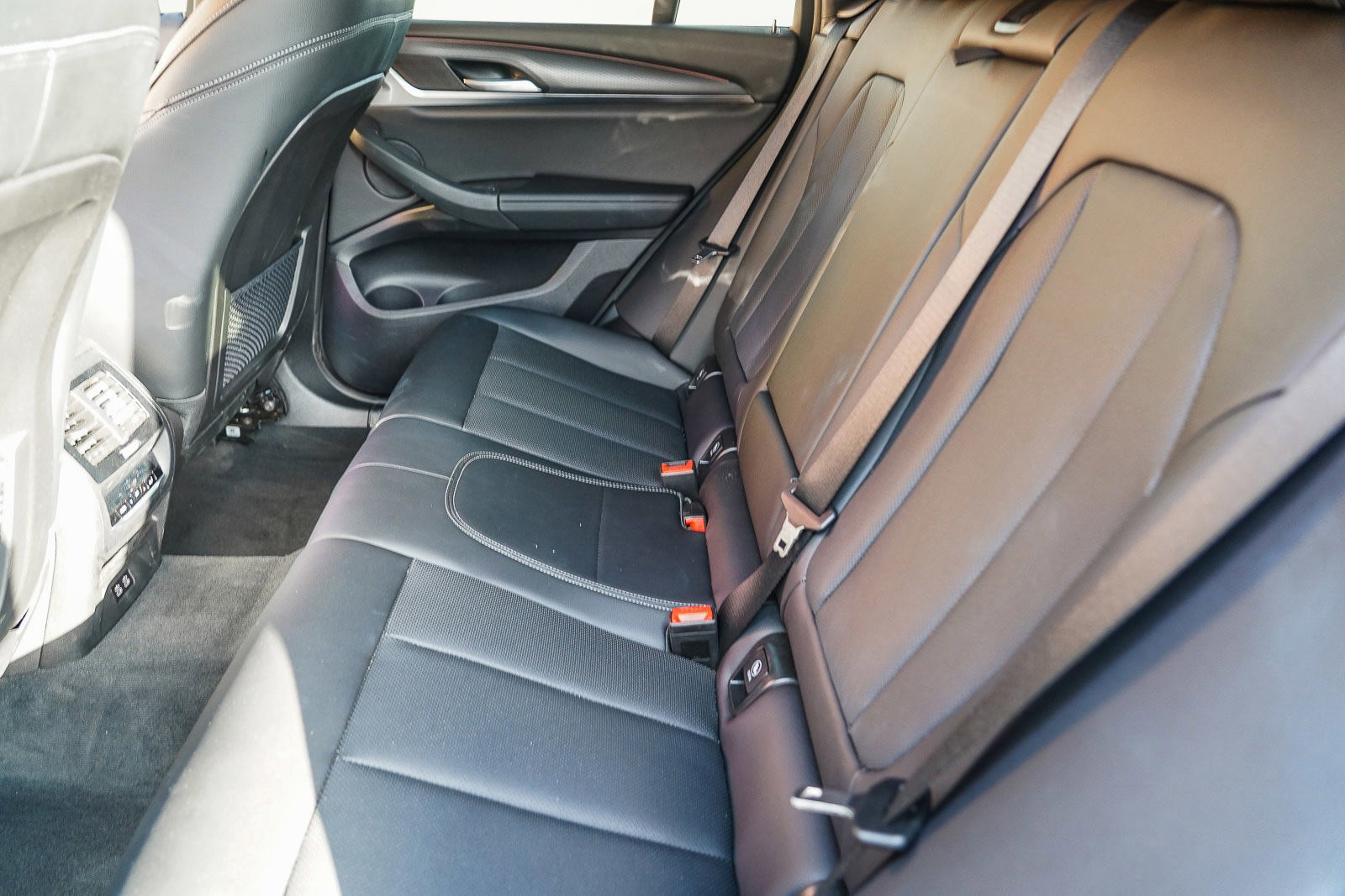 Used 2025 BMW X4 xDrive30i image 54