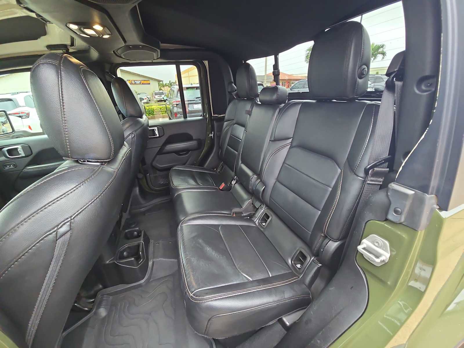 Used 2022 Jeep Gladiator Overland w/ Popular Equipment Package image 24