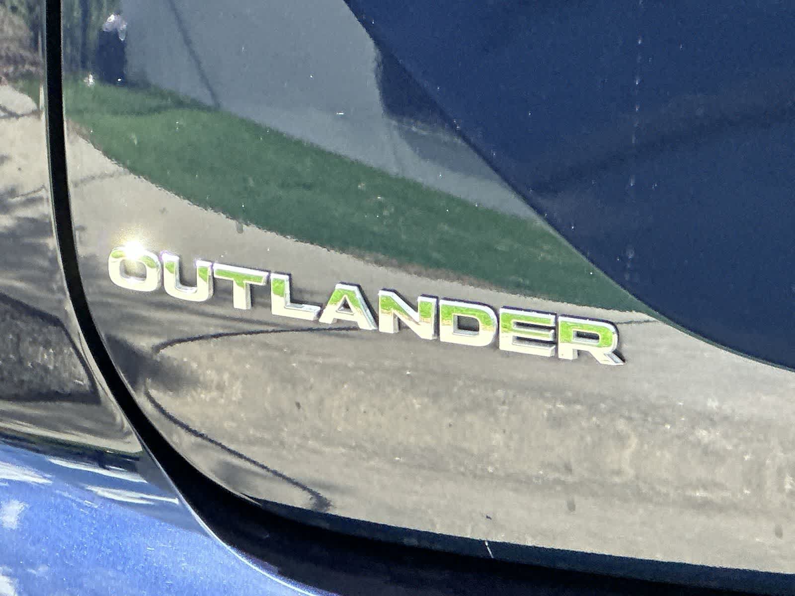 Used 2024 Mitsubishi Outlander SEL FWD image 14