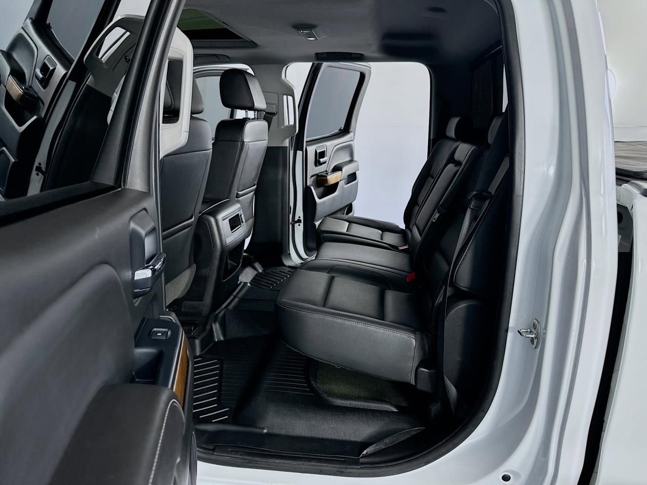 Used 2018 Chevrolet Silverado 2500 LTZ w/ Duramax Plus Package image 35