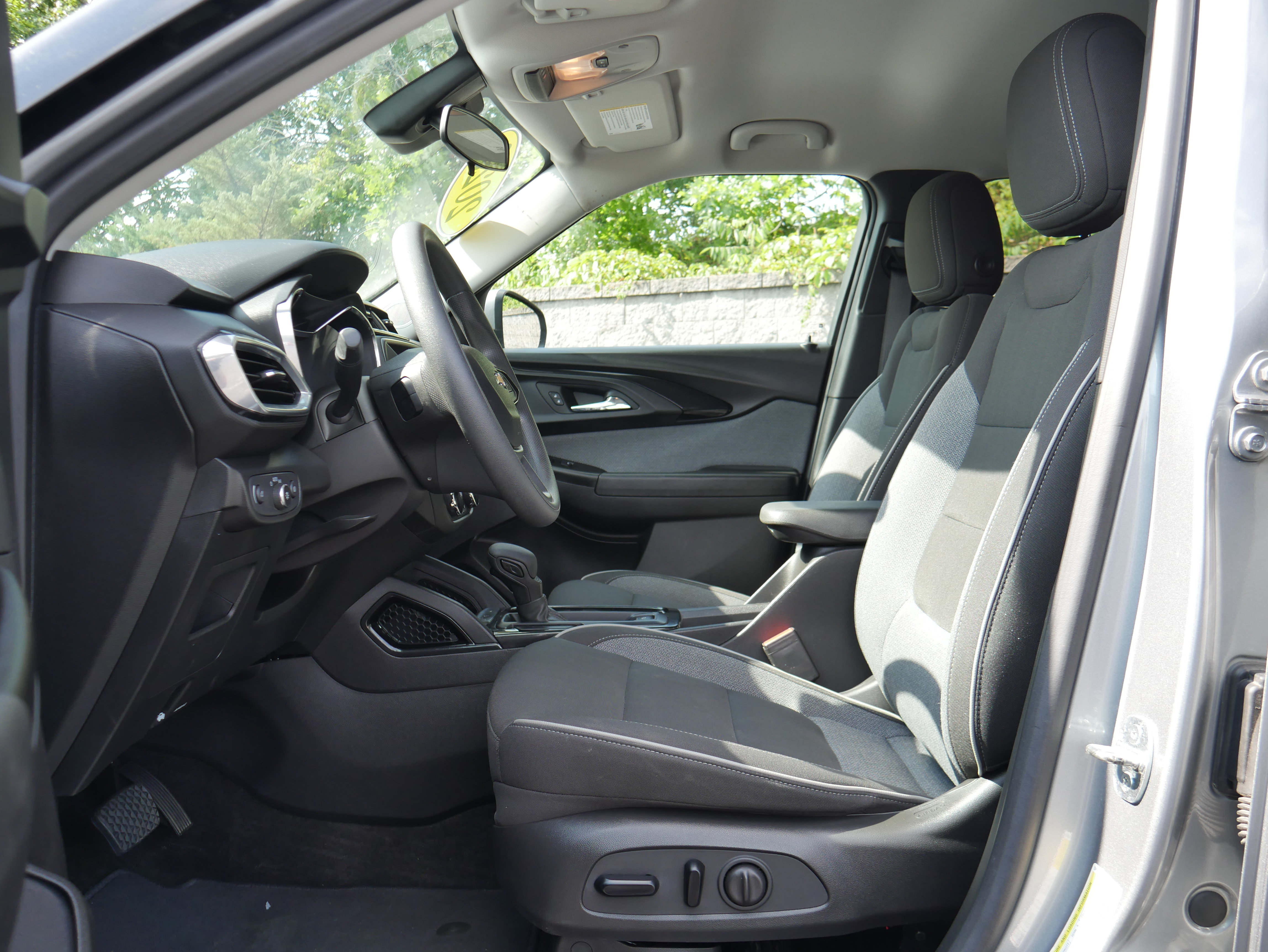 Certified 2023 Chevrolet TrailBlazer LT FWD image 12