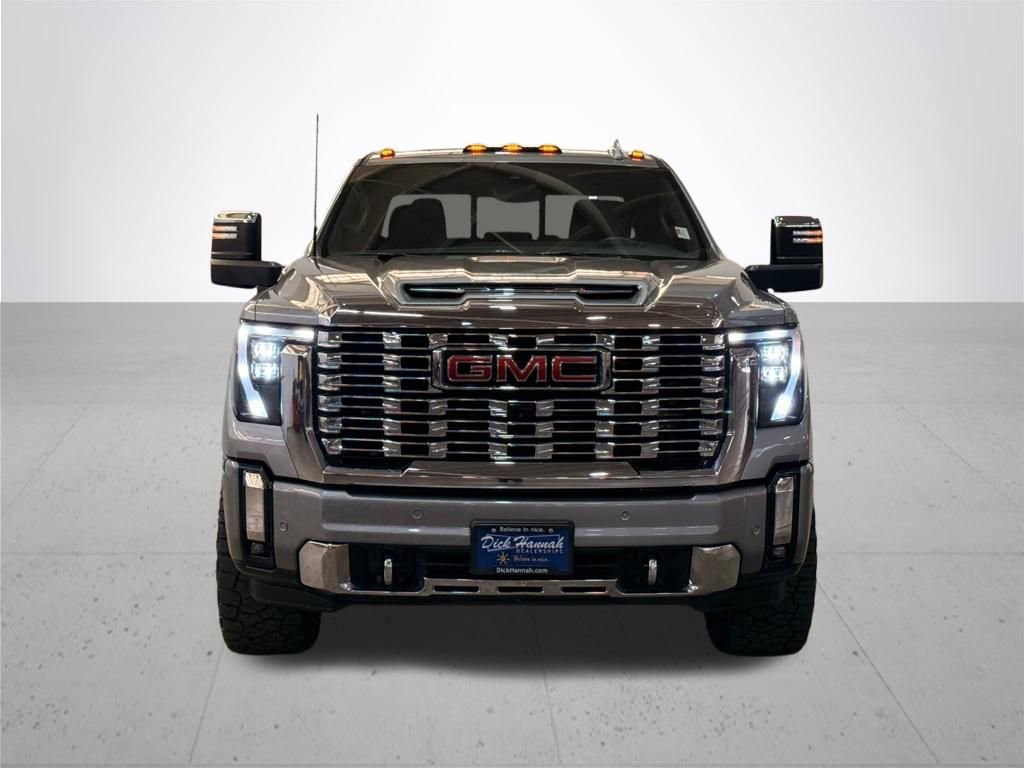 Used 2024 GMC Sierra 2500 Denali w/ Denali Reserve Package image 4