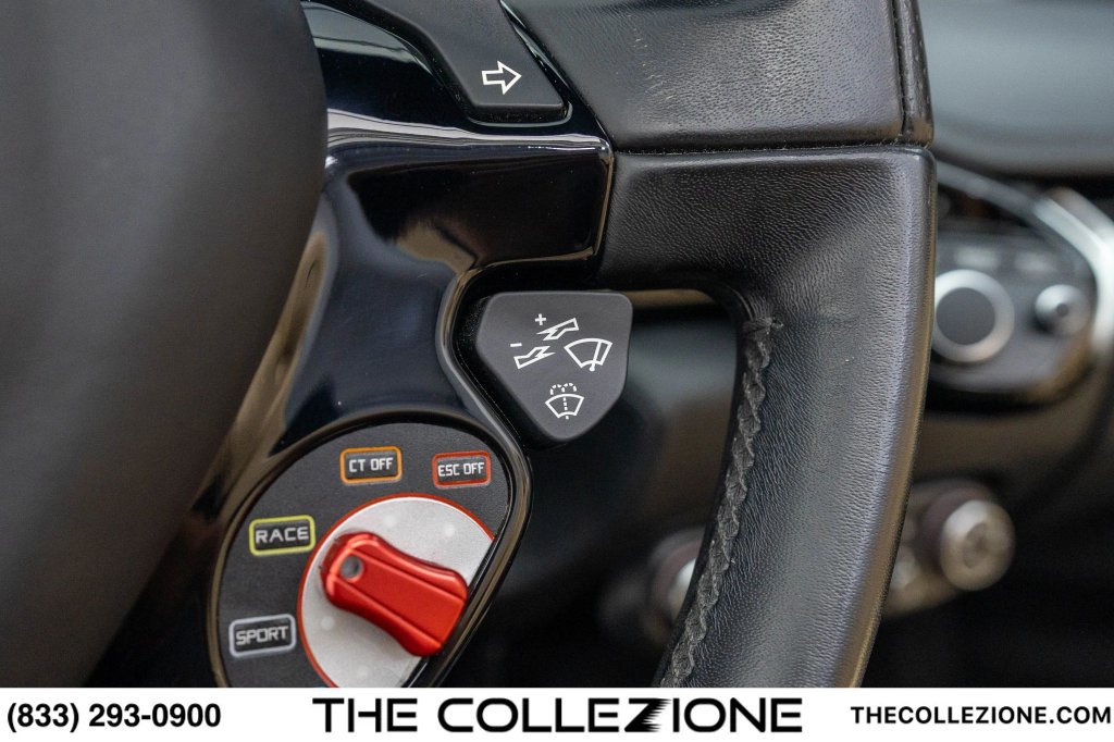 Used 2015 Ferrari 458 Spider RWD image 61