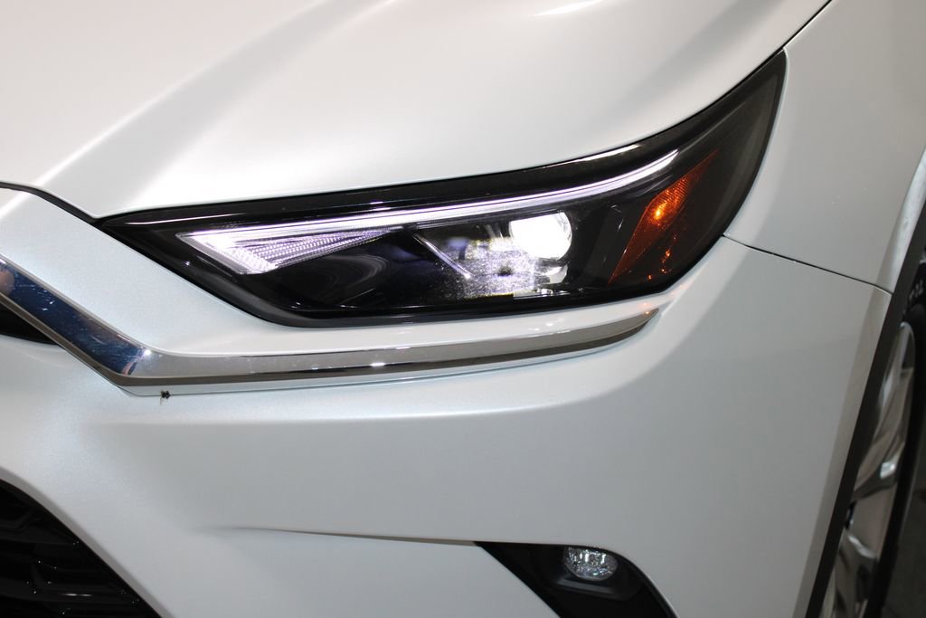 Used 2025 Toyota Grand Highlander Limited image 59