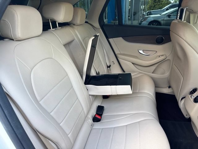 Used 2022 Mercedes-Benz GLC 300 4MATIC image 17