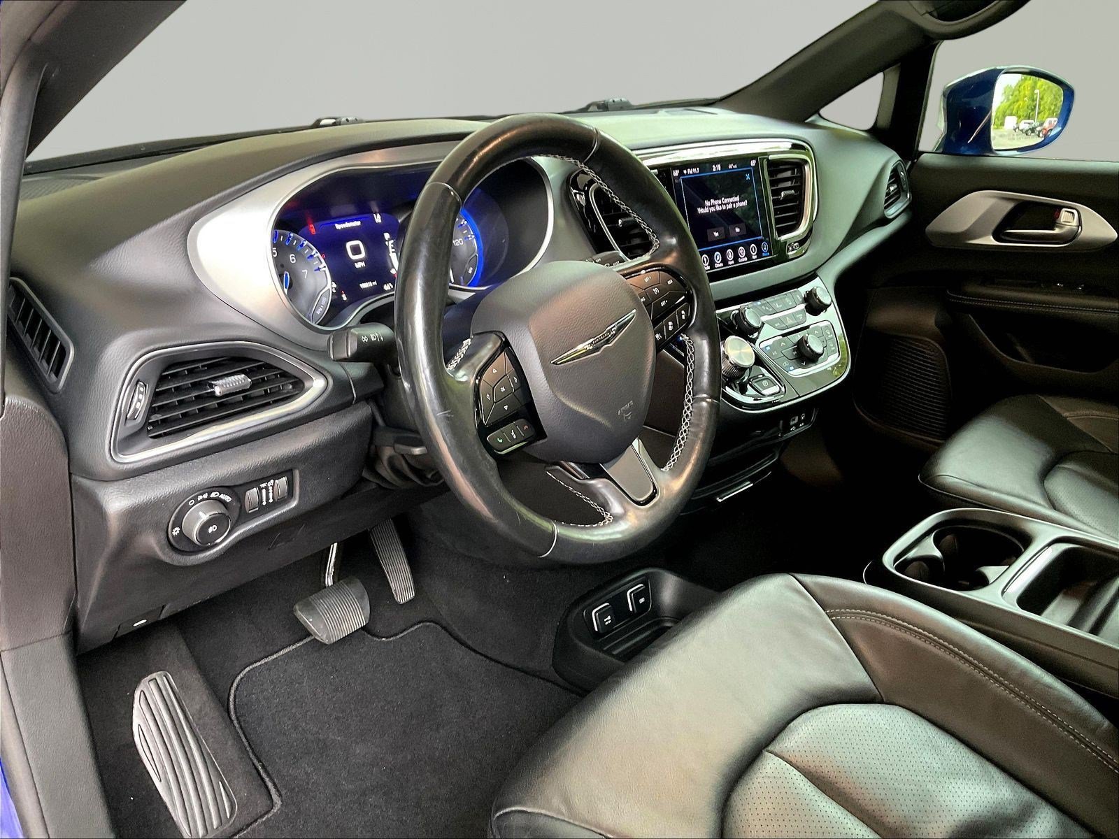 Used 2019 Chrysler Pacifica Touring-L w/ Advanced Safetytec Group FWD image 15