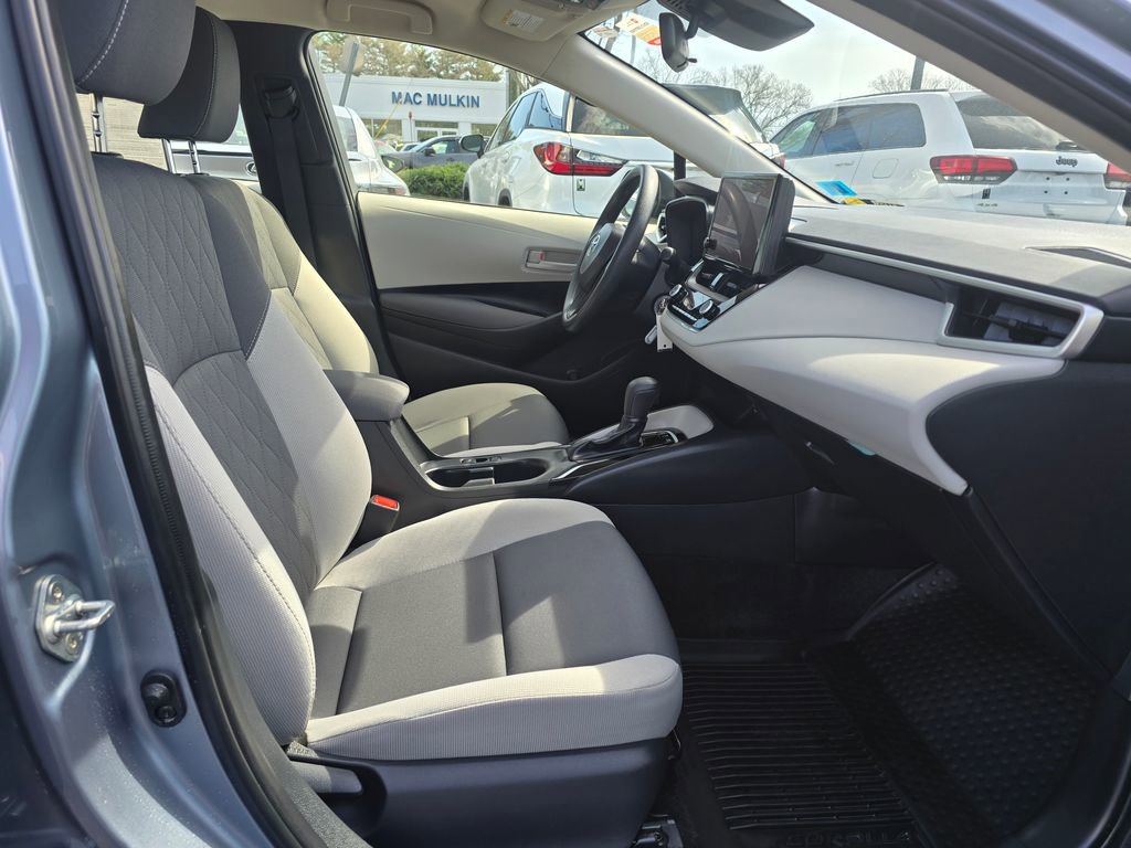 Certified 2024 Toyota Corolla LE AWD/4WD image 11