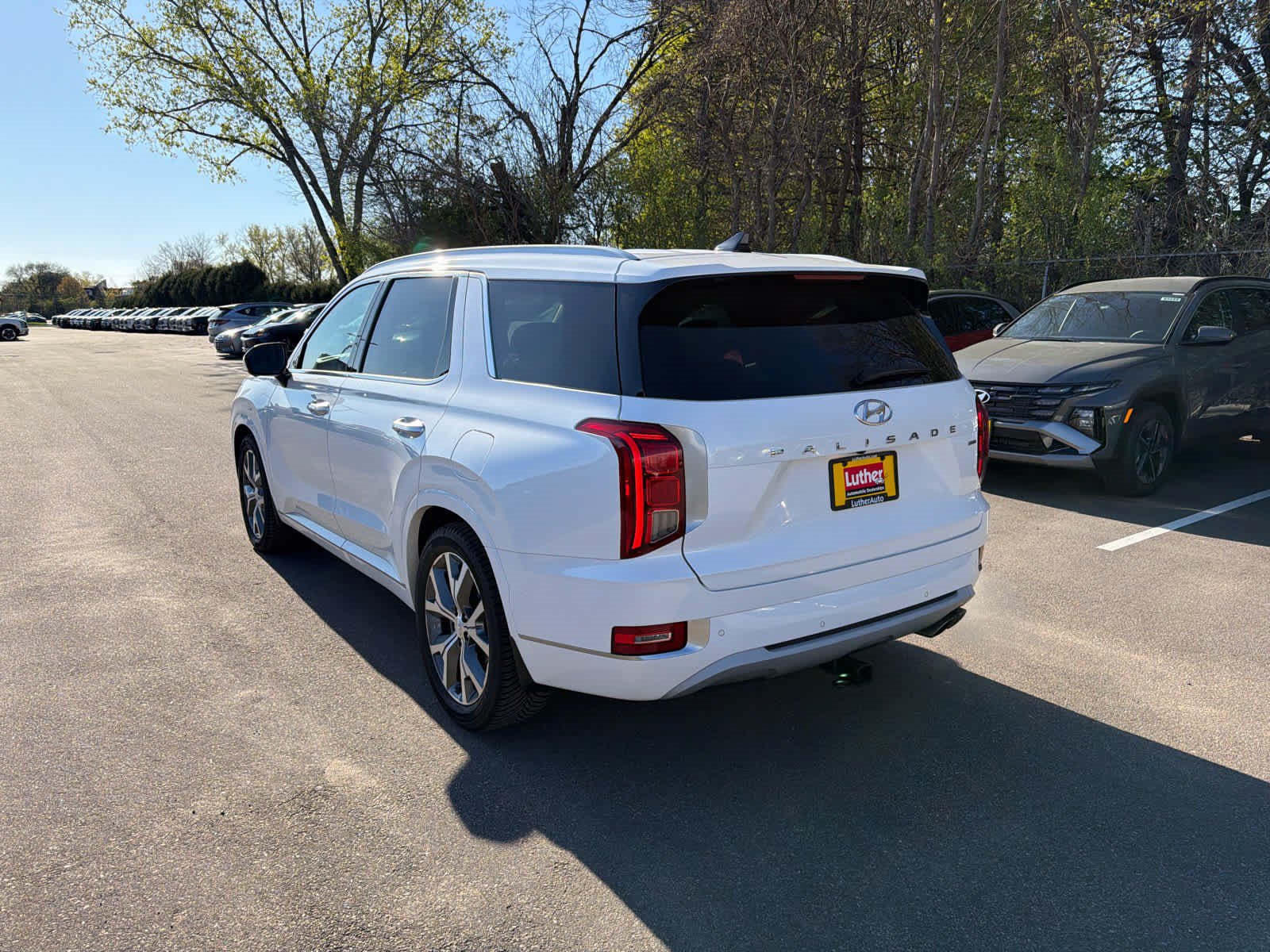 Used 2021 Hyundai Palisade Limited AWD/4WD image 3