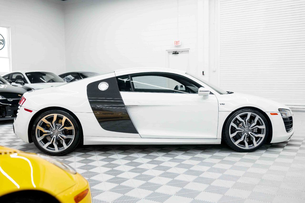 Used 2014 Audi R8 V10 AWD/4WD image 7