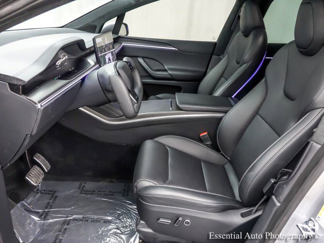Used 2025 Tesla Model X Plaid image 12